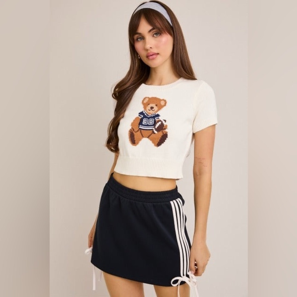 Short Sleeve Football Teddy Bear Sweater Crop Top - Le Lis